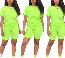 Load image into Gallery viewer, Women’s Two piece set top and biker shorts bottoms