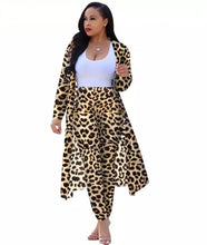Load image into Gallery viewer, Women’s Two Piece Cheetah Cardigan Pants Set