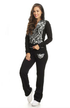 Load image into Gallery viewer, Active fleece training set with printed zip up hoodie and flared pants top and bottoms