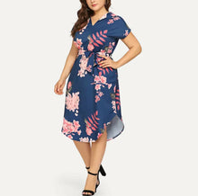 Load image into Gallery viewer, Women’s kimono dress plus size with waist tie with flower pattern