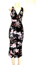 Load image into Gallery viewer, Women’s bodycon dress sleeveless casual elegant ruffles floral dress
