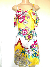 Load image into Gallery viewer, Women’s Yellow floral dress